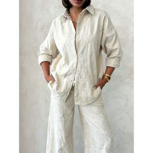 Blusa y Camisa Bordada para Mujer, Diseño Elegante y Personalizable para Mayor Comodidad y Estilo - Product Image 6