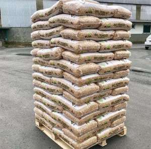 Pellets de madera de calefacción Premium 6mm -8mm EN Plus A1 Din Plus Pellets de madera 15Kg Bolsas Pellet de madera Biocombustibles para sistema de calefacción - Product Image 2