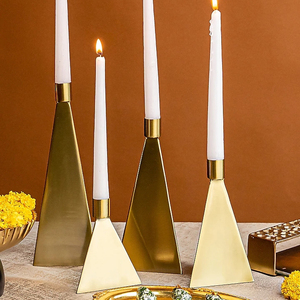 Bougeoir Oro décoratif de luxe en métal doré en acier inoxydable doré (lot de 4) - Product Image 1