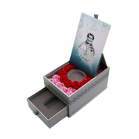 Scatola di Lusso per Profumo a Conchiglia, Personalizzabile, in Cartone con Cassetto e Fiori Conservati per Confezioni Regalo