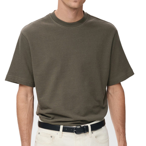 เสื้อยืดโชว์ไหล่ทรงหลวมคอกลมสำหรับผู้ชายโอเวอร์ไซส์220gsm โลโก้ได้ตามต้องการ - Product Image 1