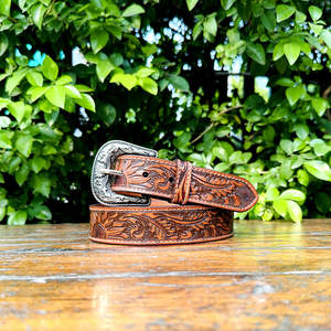 Ceinture Western Classique en Cuir de Vache Argentin Faite à la Main avec Motif Paisley et Boucle en Laiton Massif – Cuir Premium Durable pour Tenue Décontractée - Product Image 5