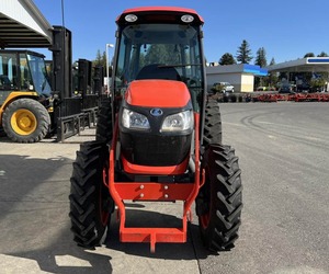 Tractor Kubota 2022, potencia compacta para la Agricultura de viñedos y huertos, MFWD, - Product Image 1