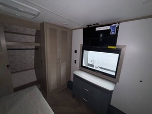 FOURNISSEUR DE NOUVELLES REMORQUES DE CAMPING KEYSTONE RAPTOR 441 2026 À VENDRE POUR LE CAMPING ET LES VOYAGES - Product Image 2