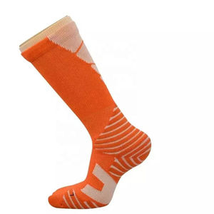 Conception de haute qualité Offre Spéciale 2023 coton Chaussettes de baseball Sports de plein air Porter des chaussettes de sport en plusieurs couleurs avec un design personnalisé - Product Image 2