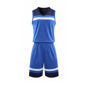 Uniforme de basket-ball sur mesure en gros, couleur personnalisée, taille plus, 100% polyester, nouveau design imprimé, vêtements de sport respirants et anti-transpiration - Product Image 1