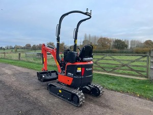รถขุดตีนตะขาบ Kubota U10-5 ความจุบุ้งกี๋ 0.03 ลบ.ม. สีดำ เครื่องยนต์ยี่ห้อ Kubota รัศมีวงเลี้ยวสั้น - Product Image 5