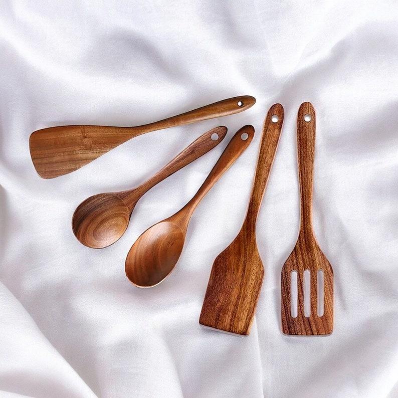 Natural wooden color