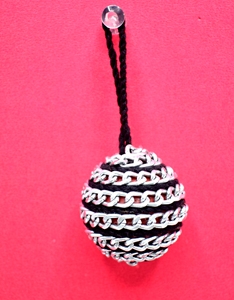 แฟชั่นที่มีสีสันตกแต่งเครื่องประดับคริสต์มาสผู้จัดจำหน่ายจำนวนมากและการผลิตโดยเครื่องตกแต่งอินเดียที่ทำในอินเดียเพื่อคุณภาพที่ดีที่สุด - Product Image 1