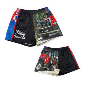 Short de sport en maille imprimé par sublimation avec poches zippées Vêtements de football pour hommes, design personnalisé - Product Image 3