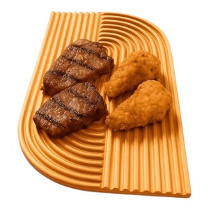 Assiette en bois en forme d'ours artisanale en gros, plateau à collation en bois rayé décoratif pour les fêtes de famille et les repas des enfants - Product Image 2