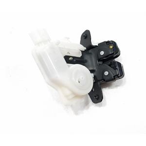 Serrure de hayon arrière Toyota Yaris Série 69350-02090 (17>20) - Product Image 2
