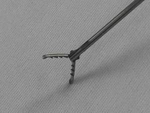 Pinzas de cocodrilo URS de acero inoxidable reutilizables de alta calidad | Pinza semirrígida para instrumentos quirúrgicos de recuperación de piedras renales - Product Image 5