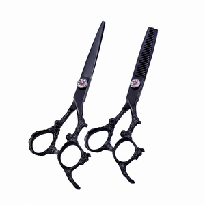 Couleur noire enduit Dragon poignée cheveux élégant ciseaux 5.5 pouces fantaisie vis acier inoxydable professionnel Dragon ciseaux - Product Image 1