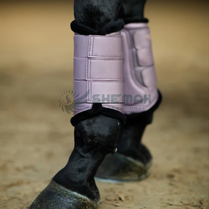 รองเท้าบูตสำหรับม้าที่มีเทคโนโลยีดูดซับแรงกระแทกให้การป้องกันเอ็นและ fetlock ผลิตในปากีสถาน - Product Image 2