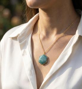 Collier pendentif en amazonite naturelle de forme hexagonale facettée, plaqué or, argent sterling 925, cadeau de mariage pour femme - Product Image 3