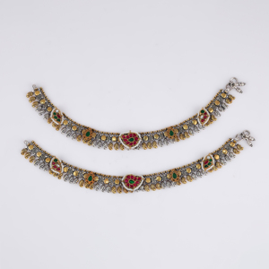 Refined Fine <b>Jewelry</b> <b>Set</b> <b>for</b> <b>Women</b> Classic Design Featuring an Elegant Necklace - Product Image 1