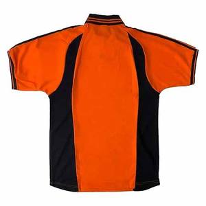 Uniformes de fútbol de malla transpirable con impresión personalizada, suministro de servicio OEM que incluye camisa y pantalones cortos, impresión por sublimación de Lamron de - Product Image 2