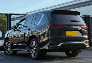 Lexu-x LX LX600 3.5l V6 TWIN TURBO 7 PLACES EURO 6 5dr Conduite à droite - Product Image 3