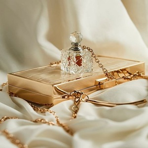 Allure of Natural Oud Oil Huile essentielle pure pour chaleur et élégance Séances d'aromathérapie Sweet Odor - Product Image 5