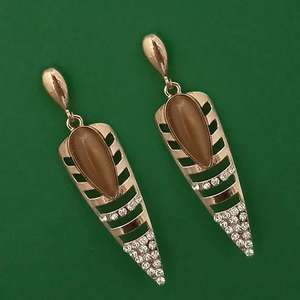 Pendientes Kriaa de esmalte chapados en oro con cerámica y piedras austriacas, Pendientes colgantes de moda con cerámica y piedras - Product Image 1