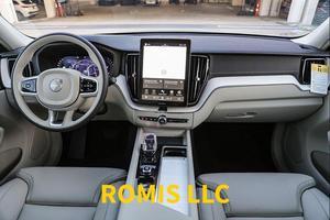 Volvo XC60 B5 Inscription Hybrid AWD Luxury SUV Edizione Premium 2026 Usato - Product Image 5