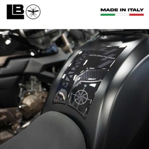 Adesivo Protettivo 3D in Gel per Serbatoio Moto Royal Enfield Himalayan 411, Compatibile con Giubbotti da Donna - Product Image 3