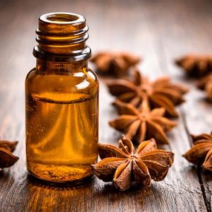 Star Anise Essential Oil Bulk Pure & Natural Anise Oil for Aromatherapy Perfumery and Food Grade Applications Cosmetics - Product Image 3