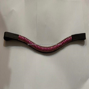 Bande de front de cheval en cuir noir de la plus haute qualité avec 3 rangées de perles roses de luxe et de cristaux décoration bande de front Bling - Product Image 2