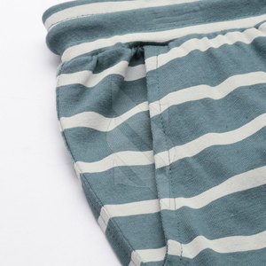 Ensemble deux pièces T-shirt et short, style tendance, taille élastique, léger, séchage rapide, respirant, durable, haute qualité, contrasté - Product Image 6