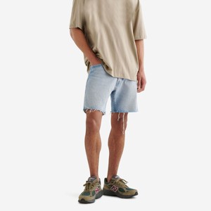 Camiseta holgada con cuello redondo para hombre: suave y ligera, ideal para climas cálidos y ropa informal - Product Image 3