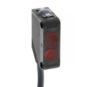 Capteur photoélectrique E3Z-D82, portée de détection de 1 m, capteur optique compact pour l'automatisation industrielle - Product Image 3