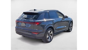 2025 ออดี้ คิว6 อี-ทรอน พรีเมียม พลัส สภาพดี ใช้งานน้อย - Product Image 4