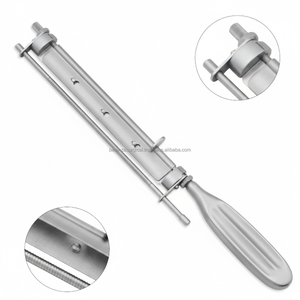 Couteau de greffe cutanée professionnel Humby en acier inoxydable, outil de dermatologie reconstructive pour brûlures et plastique. - Product Image 1