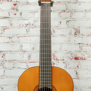 <strong>Yamahas</strong> <strong>C40</strong> With Gig Bag Classical Guitar Nylon Guitar Student Guitar Nylon Strings Original - Product Image 5