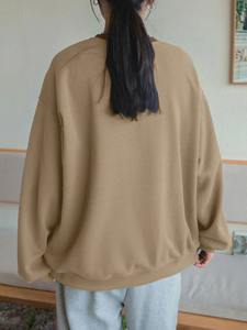 Sudaderas de algodón 100% para mujer hechas a medida Nuevo color sólido liso con logotipo frontal para invierno - Product Image 3