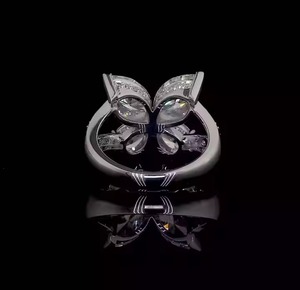 แหวนเพชรรูปผีเสื้อประดับเพชร14K แต่ละชิ้นของขวัญงานหมั้นสำหรับแหวนของเธอสำหรับผู้หญิง - Product Image 4