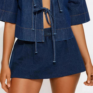 Conjunto Deportivo de Moda para Mujer, Algodón, Precio de Fábrica 2026, Logotipo Personalizado, Chaqueta Corta de Mezclilla y Pantalones Cortos de 2 Piezas - Product Image 3