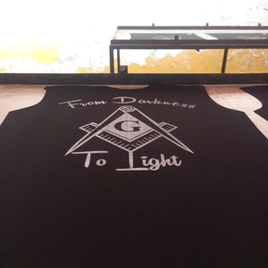 เสื้อยืดลายมาสเตอร์เมสันเสื้อยืดสีดำ - Product Image 2