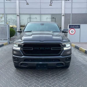 SUV 2022-2023, moteur turbo 4,5 L, boîte de vitesses automatique, transmission intégrale, direction à gauche, sièges en cuir, pneus R18, hybride - Product Image 1