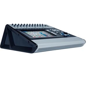 Mezclador Digital Compacto QSC TouchMix-30 Pro de 32 Canales con Pantalla Táctil y 32 Entradas - Product Image 5