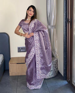 Premium pur violet et bleu Barbari fil de soie broderie travail Saree nouveaux designers fête porter saree - Product Image 2