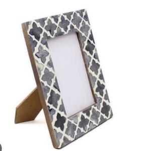 Marco de fotos con incrustaciones de hueso de madera hecho a mano hermoso personalizado de la India mejor calidad para la decoración del hogar con logotipo personalizado - Product Image 2