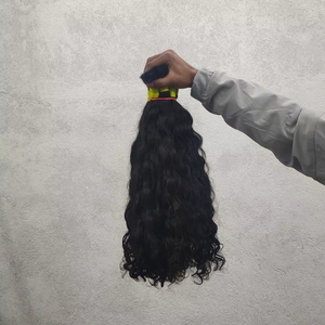 ผมมนุษย์แท้แบบหยิกธรรมชาติจากอินเดียใต้และพม่า  จัดเรียงเกล็ดผม  แบบเป็นมัด  ดูเป็นธรรมชาติ - Product Image 1