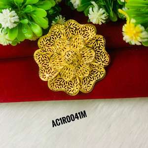 Anillos de diseñador chapados en oro Diseño en línea Joyería de moda, Joyería chapada, Joyería chapada en oro en línea,... - Product Image 2