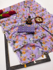 Magnifique Saree Ikat en Soie à Imprimé Numérique Gris Argenté, Idéal pour les Mariages et les Soirées Formelles - Product Image 4