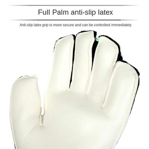 Gants de gardien de but en cuir Nova Fit, design en mousse haute performance, imperméables, respirants, unisexes, durables - Product Image 4