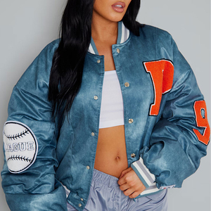 Blouson aviateur en satin personnalisé de haute qualité Veste universitaire en satin de baseball en polyester pour hommes et femmes pour l'hiver - Product Image 3