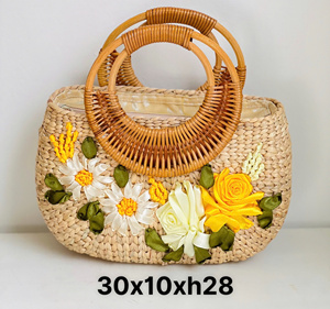 Fournisseur vietnamien de sac en jacinthe d'eau offrant un sac en jacinthe d'eau léger et beau fait à la main pour les commandes en grande quantité - Product Image 6