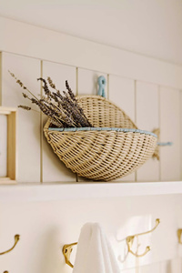 Panier mural en rotin en forme de baleine écologique pour la chambre des enfants, panier de rangement suspendu en rotin, organisateur de jouets et de livres pour la crèche - Product Image 3
